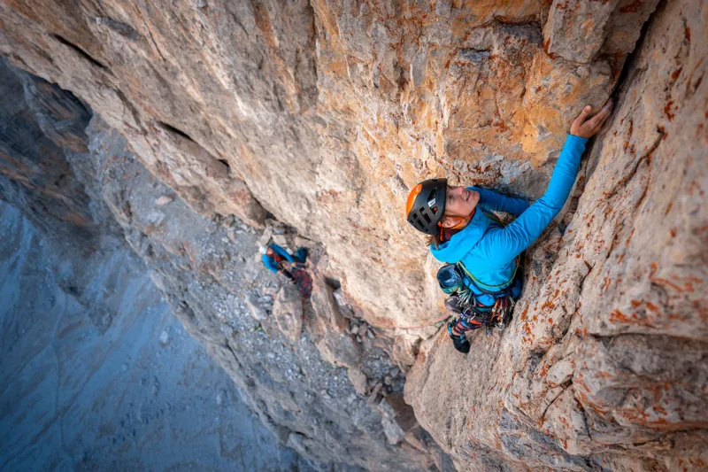 Mountain Equipment Womens Arrow Hooded Jacket - Spruce-3